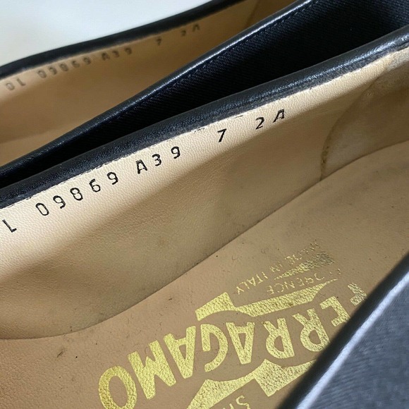 Salvatore Ferragamo Logo Pump Black Canvas Nylon Textile Low Heel 7 2A C… - Picture 7 of 9